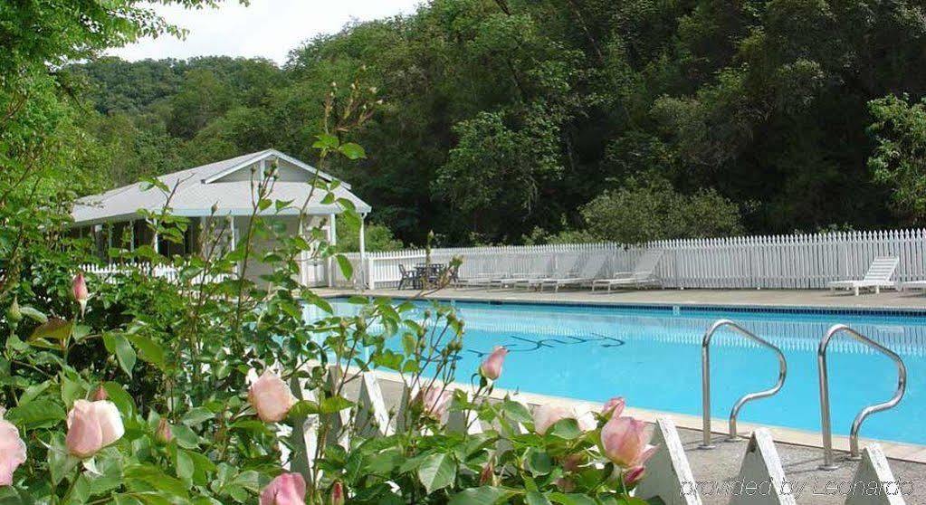 Vichy Springs Resort ยูไคอาห์ ภายนอก รูปภาพ